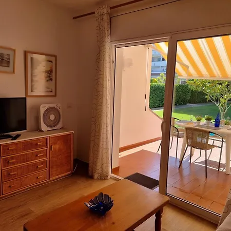 Con Terraza A 400m De La Playa De Riells - Hisp-236-184